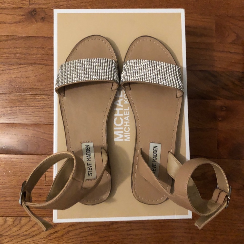 STEVE MADDEN SANDAL